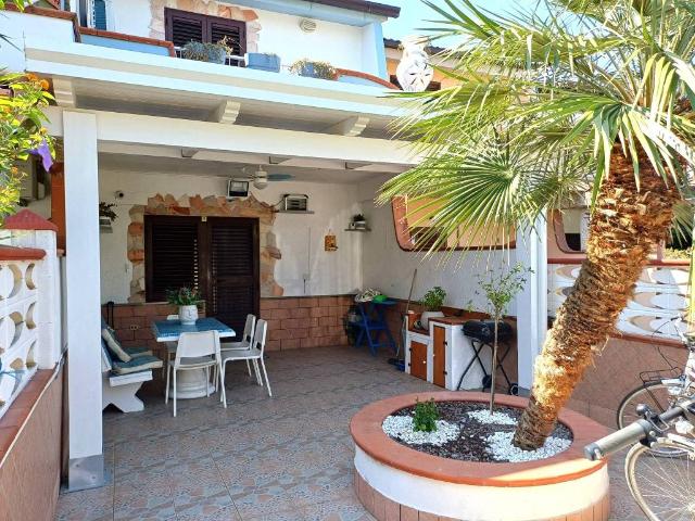 Villa Schiera in vendita a Cassano all'Ionio, Calabria