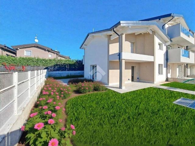 Villa Schiera in vendita a Cassano D'adda, Lombardia
