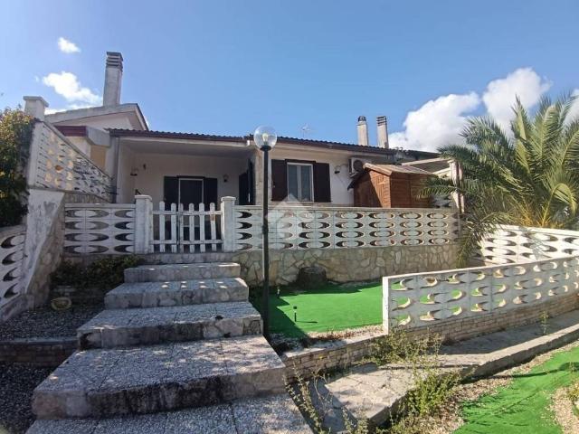 Villa Schiera in vendita a Cassano delle Murge, Bari