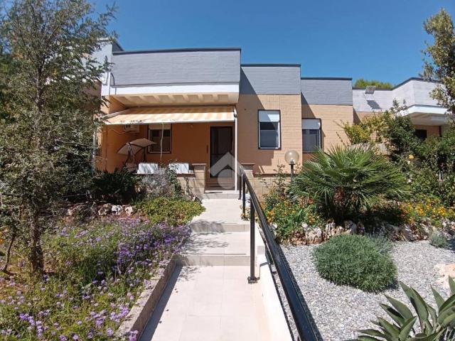 Villa Schiera in vendita a Puglia, Bari