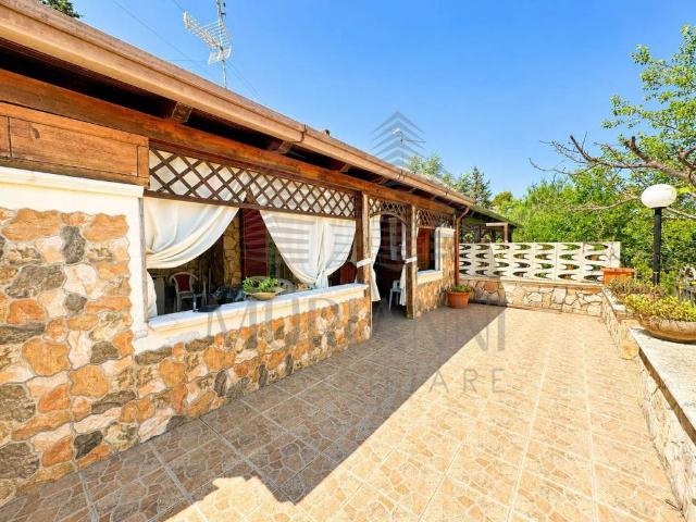 Villa Schiera in vendita a Puglia, Bari