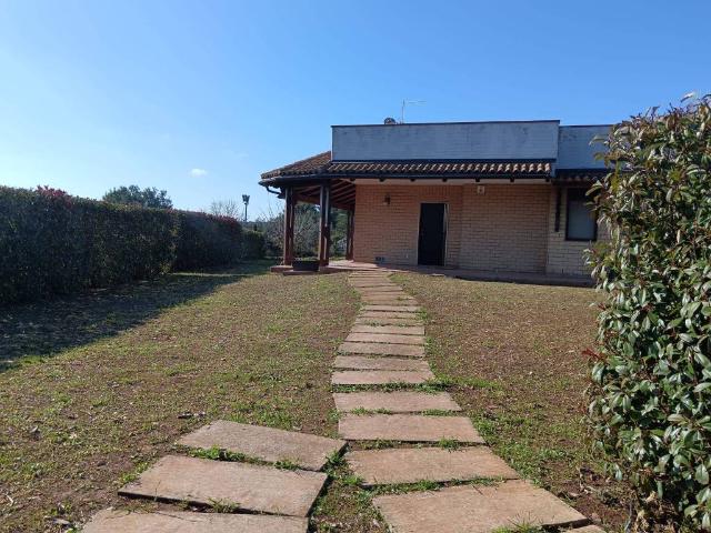 Villa Schiera in vendita a Puglia, Bari