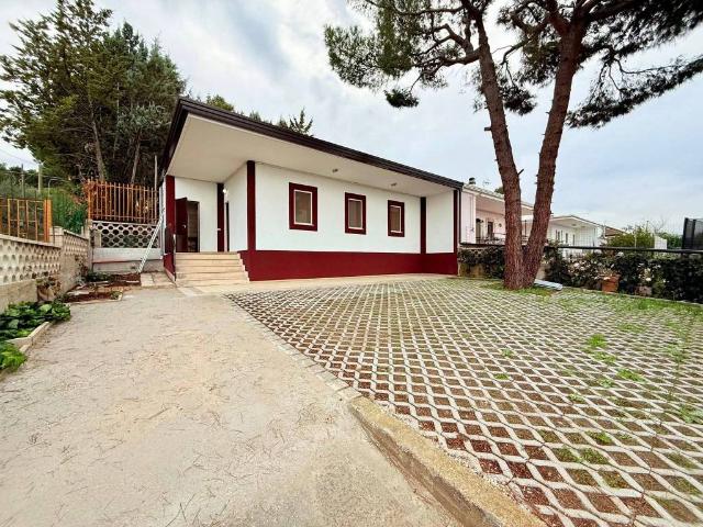 Villa Schiera in vendita a Puglia, Bari