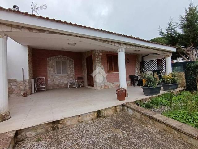 Villa Schiera in vendita a Puglia, Bari