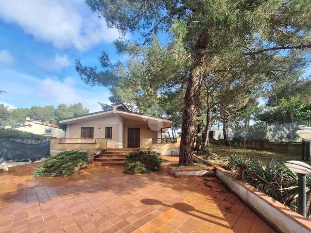 Villa Schiera in vendita a Puglia, Bari