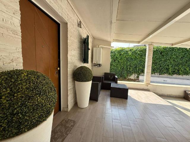 Villa Schiera in vendita a Puglia, Bari