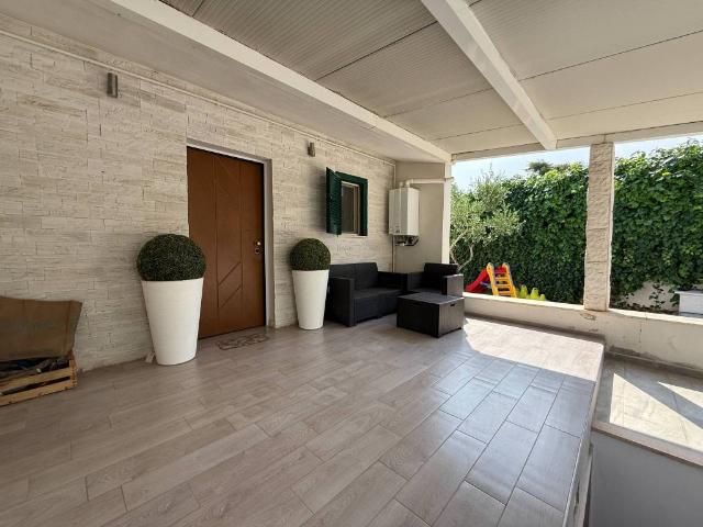 Villa Schiera in vendita a Puglia, Bari