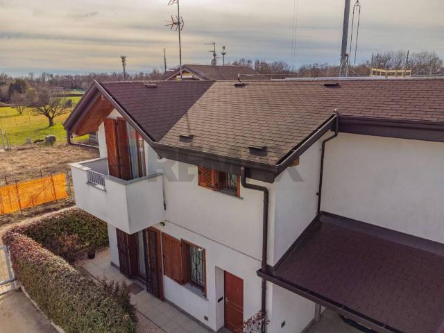 Villa Schiera in vendita a Sant'Anna, Cassano Magnago