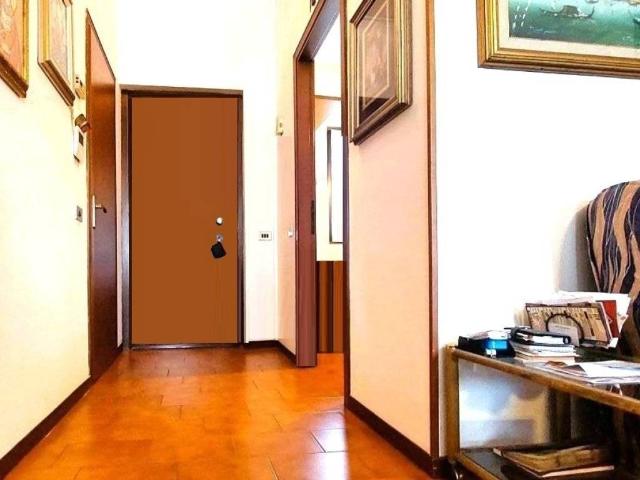 Villa Schiera in vendita a Villa Fiorita, Cassina De' Pecchi
