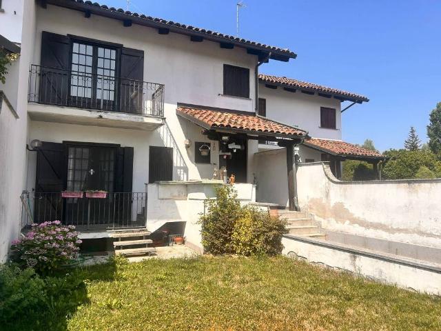 Villa Schiera in vendita a Castagnole delle Lanze, Piemonte