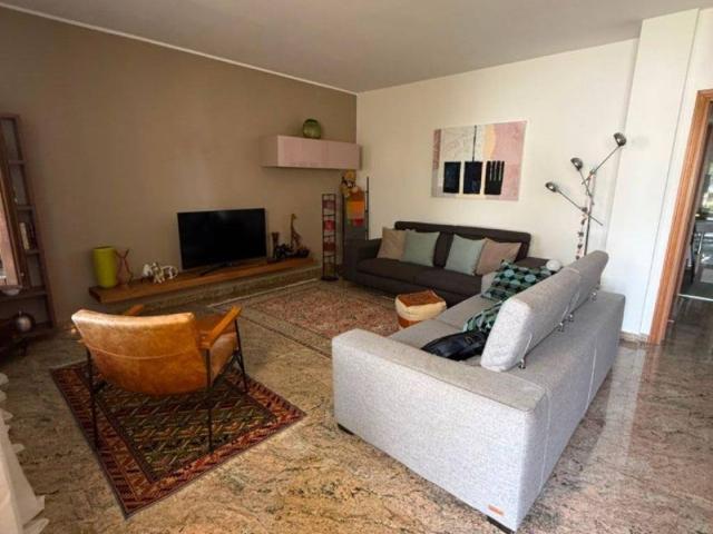 Villa Schiera in vendita a Castano Primo, Lombardia