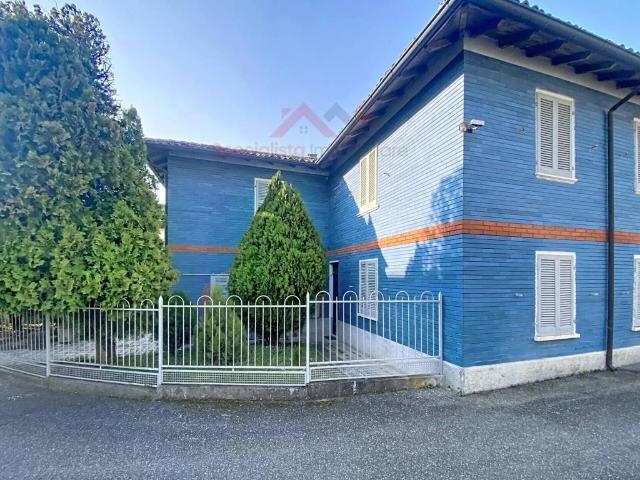 Villa Schiera in vendita a Casteggio, Lombardia