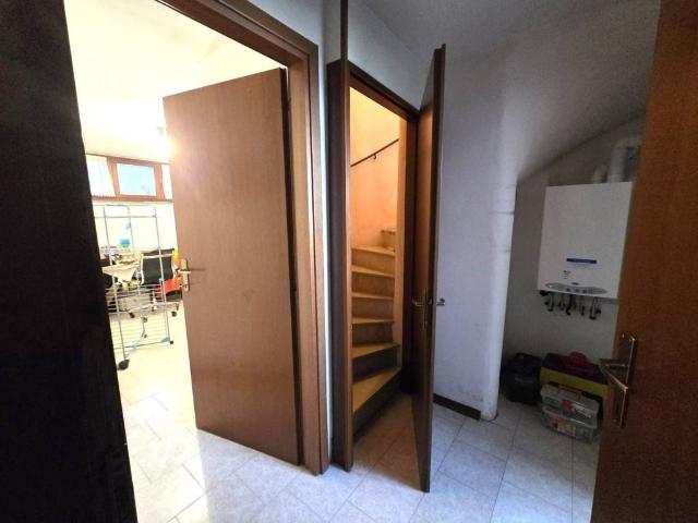 Villa Schiera in vendita a Casteggio, Lombardia