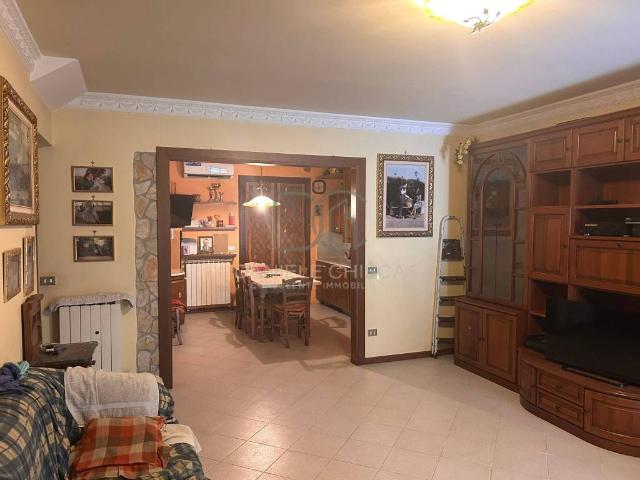 Villa Schiera in vendita a Azzano, Castel D'azzano