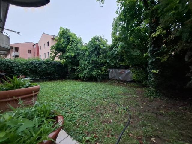 Villa Schiera in vendita a Castel D'azzano, Veneto