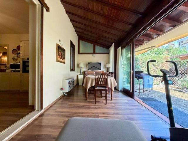 Villa Schiera in vendita a Castel Mella, Brescia