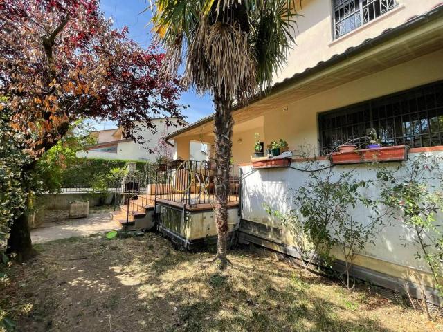 Villa Schiera in vendita a Nuovo Circondario Imolese, Castel San Pietro Terme