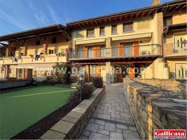 Villa Schiera in vendita a Castelcovati, Lombardia