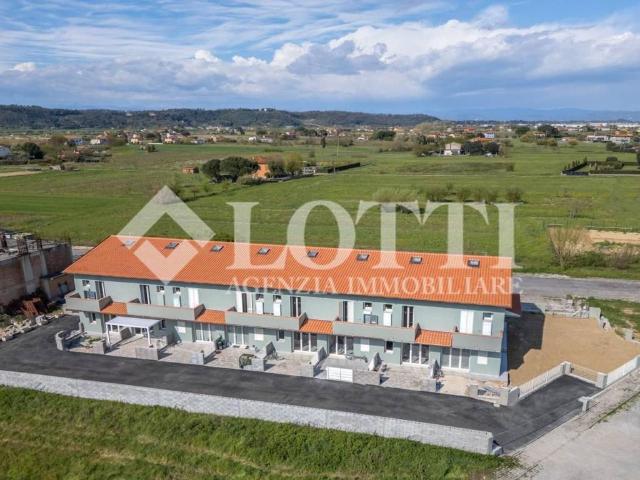 Villa Schiera in vendita a Castelfranco Di Sotto, Toscana