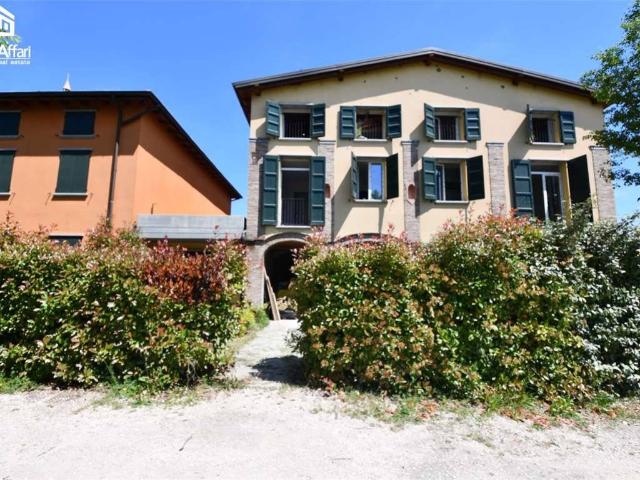 Villa Schiera in vendita a Unione dei comuni del Sorbara, Castelfranco Emilia