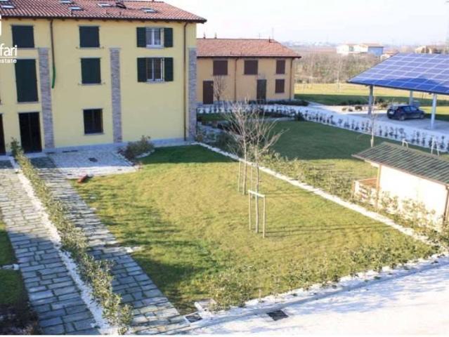 Villa Schiera in vendita a Unione dei comuni del Sorbara, Castelfranco Emilia