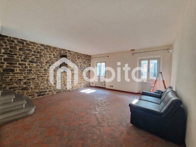 Villa Schiera in vendita a Castelfranco Piandiscò, Toscana
