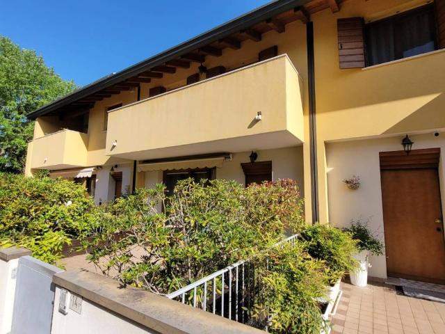 Villa Schiera in vendita a Castelfranco Veneto, Veneto