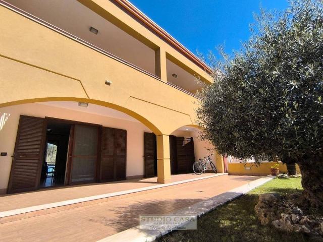 Villa Schiera in vendita a Castellabate, Campania