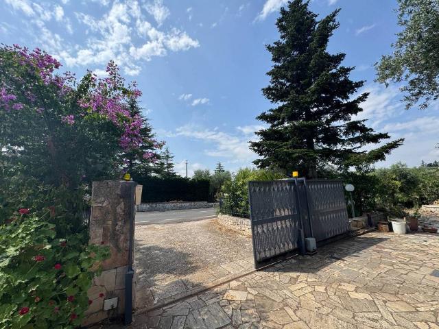 Villa Schiera in vendita a Puglia, Bari