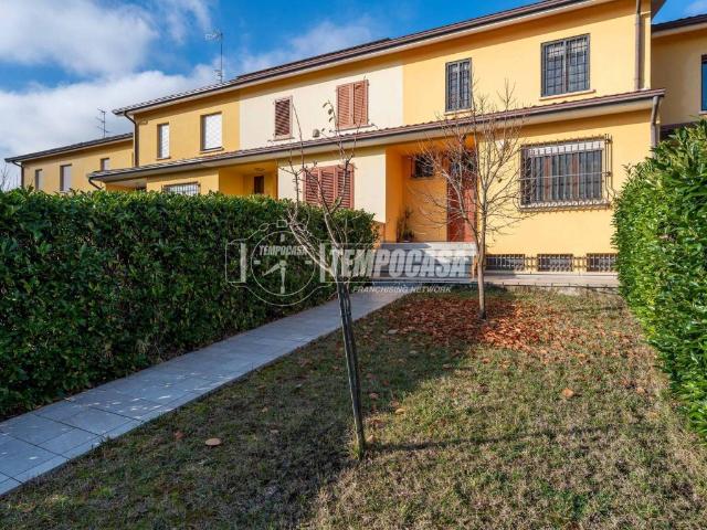 Villa Schiera in vendita a Tresinaro - Secchia, Re