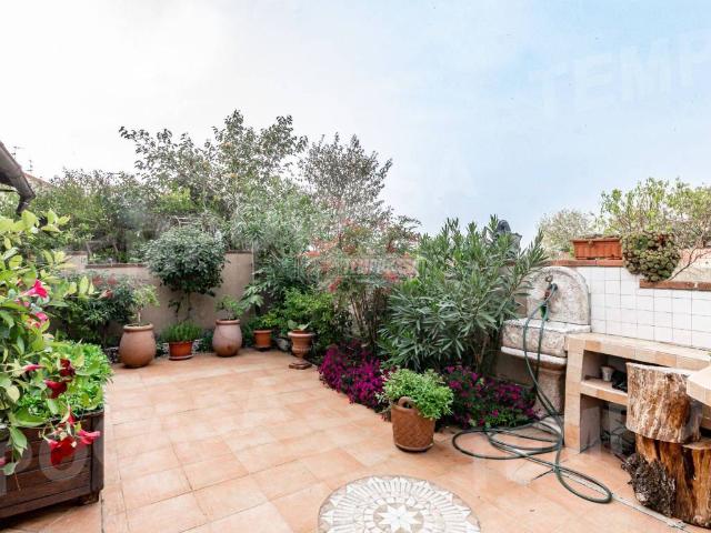 Villa Schiera in vendita a Villa Guzzafame, Castelleone