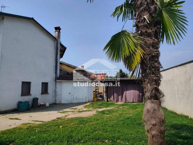 Villa Schiera in vendita a Castelleone, Lombardia