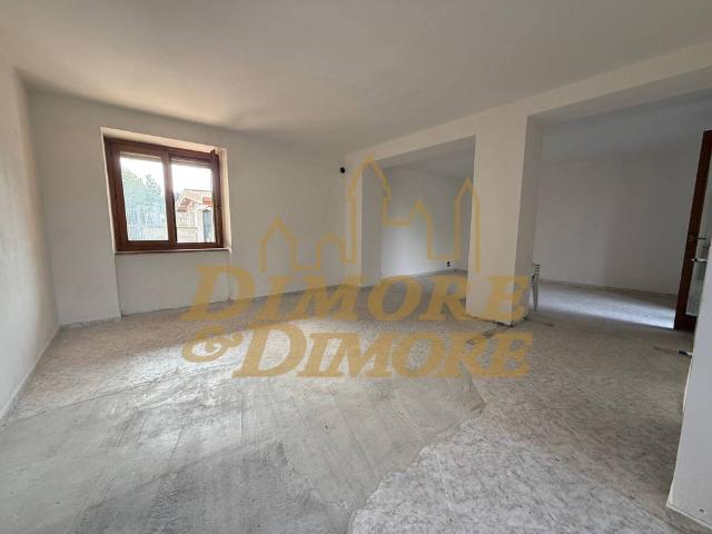 Villa Schiera in vendita a Castelletto sopra Ticino, Novara