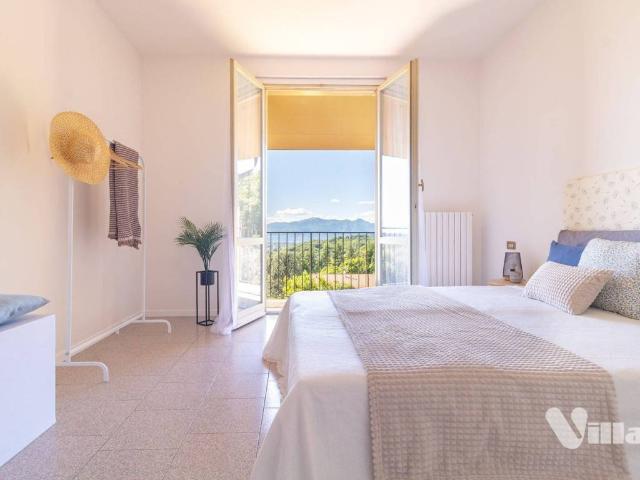 Villa Schiera in vendita a Castello Di Brianza, Lombardia