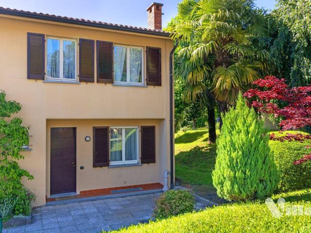 Villa Schiera in vendita a Castello Di Brianza, Lombardia