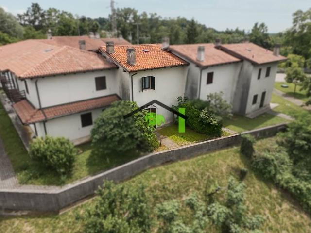 Villa Schiera in vendita a Castelnovo Del Friuli, Friuli-Venezia Giulia