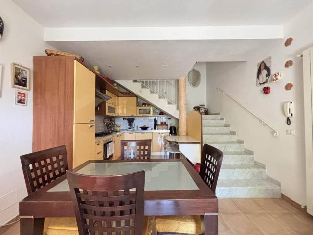 Villa Schiera in vendita a Palvotrisia, Castelnuovo Magra
