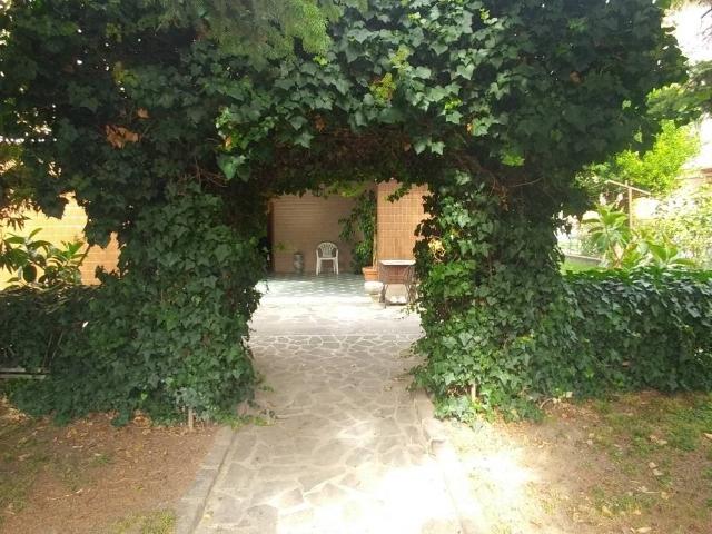 Villa Schiera in vendita a Unione di comuni Terre di Castelli, Castelnuovo Rangone