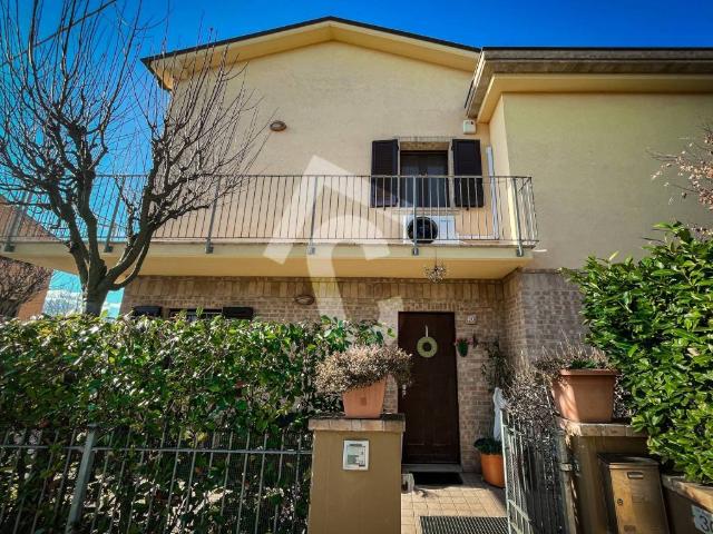 Villa Schiera in vendita a Marche, Ancona