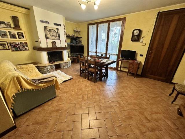 Villa Schiera in vendita a Costa Sant'Abramo, Castelverde