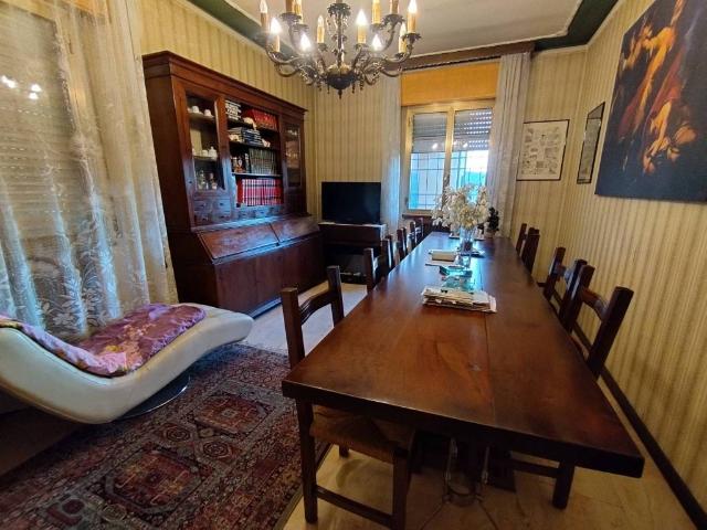 Villa Schiera in vendita a Unione di comuni Terre di Castelli, Castelvetro Di Modena