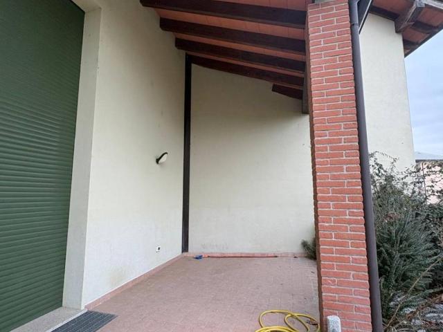 Villa Schiera in vendita a Casenuove, Castelvetro Piacentino
