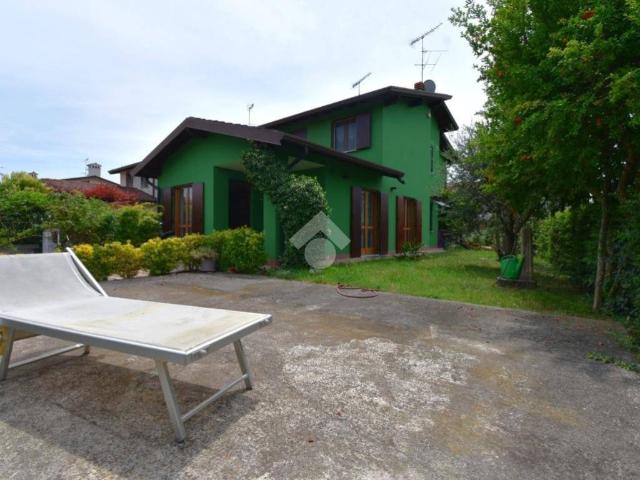 Villa Schiera in vendita a Castiglione Delle Stiviere, Lombardia