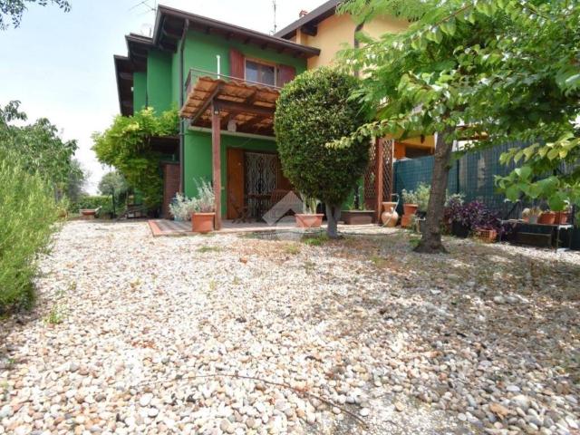 Villa Schiera in vendita a Castiglione Delle Stiviere, Lombardia