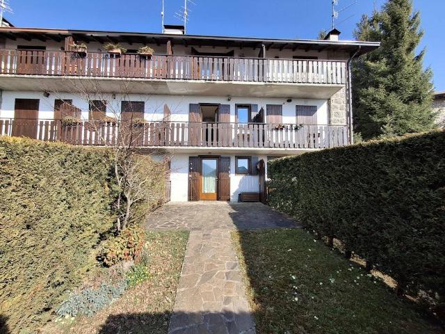Villa Schiera in vendita a Dorga, Castione Della Presolana