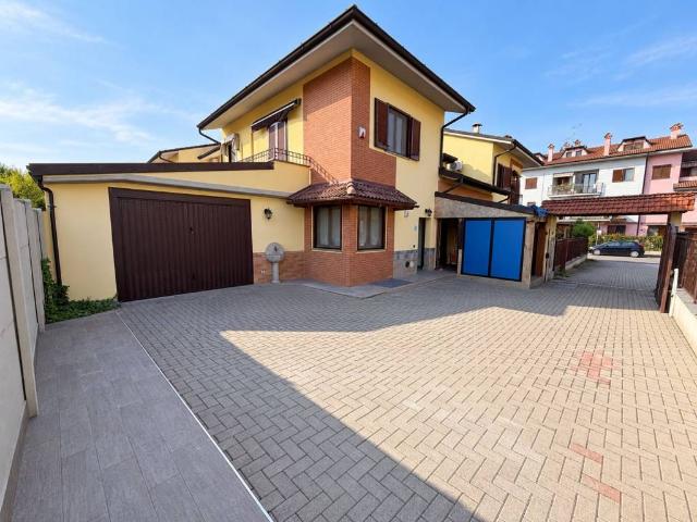 Villa Schiera in vendita a Vidardo, Castiraga Vidardo