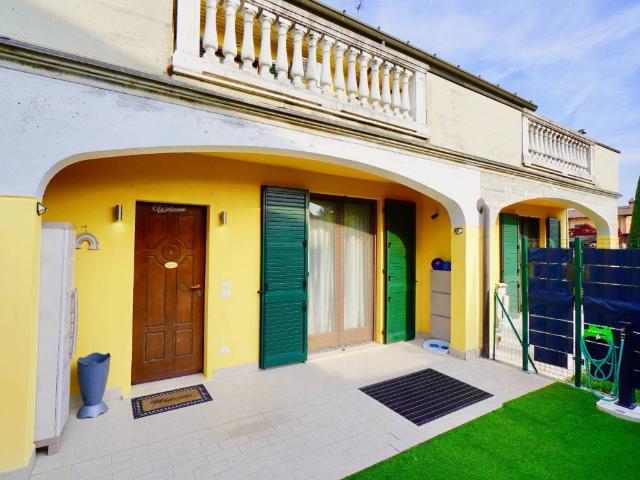 Villa Schiera in vendita a Castrezzato, Lombardia