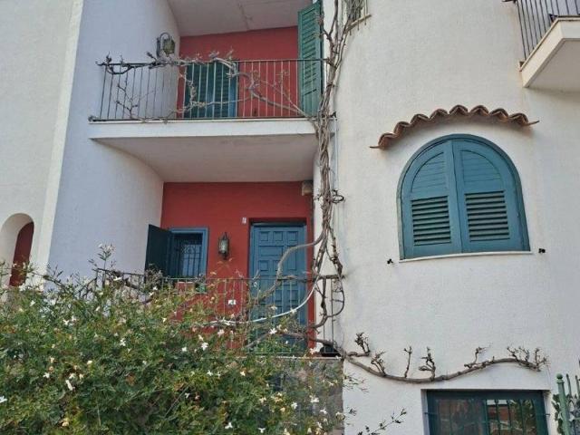Villa Schiera in vendita a Picanello-Ognina-Barriera-Canalicchio, Catania