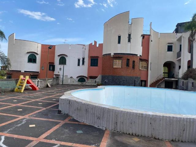 Villa Schiera in vendita a Picanello-Ognina-Barriera-Canalicchio, Catania