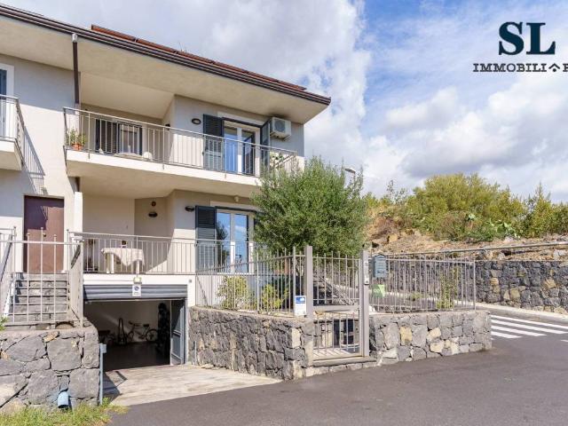 Villa Schiera in vendita a Picanello-Ognina-Barriera-Canalicchio, Catania